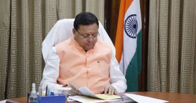 मुख्यमंत्री धामी के निर्देश चार अधिकारी निलंबित, एक का स्पष्टीकरण तलब 