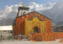 फूलों से सज गया विश्व प्रसिद्ध केदारनाथ धाम, 2 मई को विधि-विधान से खुलेंगे कपाट