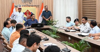 जन्म मृत्यु पंजीकरण में पब्लिक का हरासमेंट स्वीकार्य नहींः जिलाधिकारी सविन बसंल