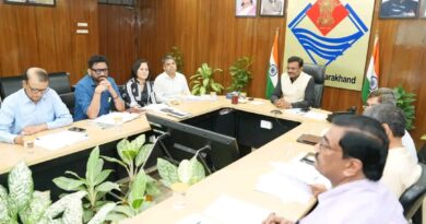 मुख्य सचिव आनंद बर्द्धन ने योगा डे -2025 की तैयारी की करी समीक्षा बैठक