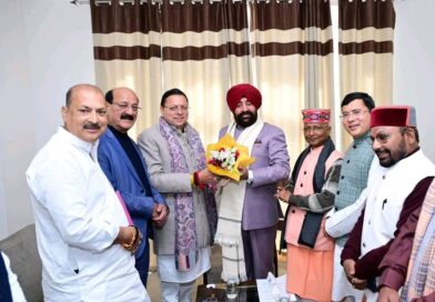 मुख्यमंत्री धामी ने भराड़ीसैंण (गैरसैंण) में राज्यपाल से की शिष्टाचार भेंट 