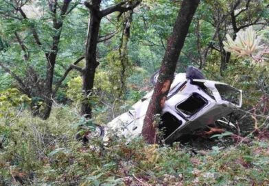 रुद्रप्रयाग में भीषण सड़क हादसा, 250 मीटर गहरी खाई में गिरी कार, 3 लोगों की मौत
