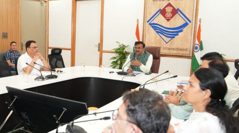 मुख्य सचिव आनन्द बर्द्धन ने ली कुम्भ मेला – 2027 की तैयारियों को लेकर बैठक