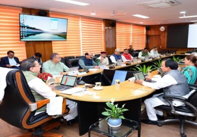 धामी कैबिनेट बैठक में 18 प्रस्तावों पर लगी मुहर