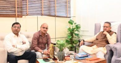 कृषि मंत्री गणेश जोशी ने उद्यान विभाग के अधिकारियों के साथ की समीक्षा बैठक