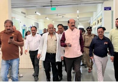 स्वास्थ्य मंत्री सुबोध उनियाल ने डॉक्टर सुशीला तिवारी अस्पताल का किया औचक निरीक्षण