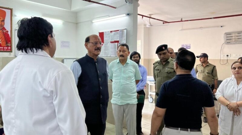 अस्पतालों में लापरवाही किसी भी स्थिति में बर्दाश्त नहीं की जाएगी- स्वास्थ्य मंत्री सुबोध उनियाल