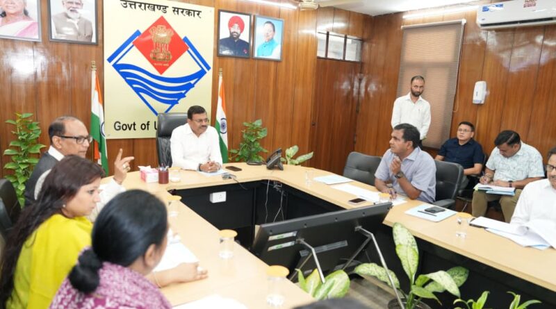 मुख्य सचिव आनन्द बर्द्धन ने पीएम पोषण के सम्बन्ध में राज्य स्तरीय क्रियान्वयन एवं अनुश्रवण समिति की ली बैठक