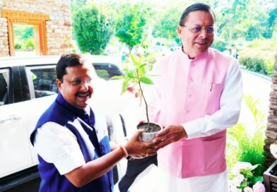 मुख्यमंत्री धामी ने भाजपा के राष्ट्रीय अध्यक्ष नितिन नवीन का सीएम आवास में किया स्वागत