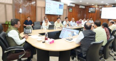 मुख्य सचिव आनन्द बर्द्धन ने शिक्षा विभाग के अंतर्गत विद्यार्थियों की ट्रैकिंग एवं मैपिंग आदि के सम्बन्ध में ली बैठक