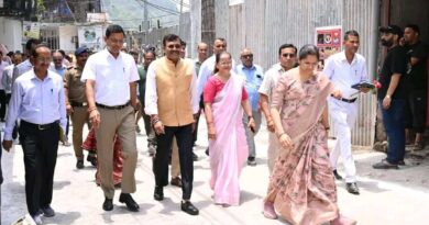 मुख्य सचिव आनंद बर्द्धन ने टिहरी गढ़वाल में बजरंग सेतु और हिलांस हिमालयन भोजनालय का किया स्थलीय निरीक्षण