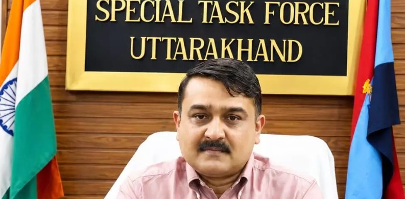 STF ने पकड़ा फर्जी शस्त्र लाइसेंस का बड़ा नेटवर्क: यूपी से काशीपुर आए 10 लाइसेंस निकले फर्जी, आरोपियों की तलाश में दबिश जारी