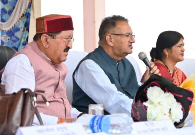 जनता के बीच पहुंचे प्रभारी मंत्री गणेश जोशी, जखोली में जनकल्याण शिविर के माध्यम से सुनीं क्षेत्रीय समस्याएं