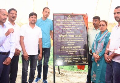 कैबिनेट मंत्री रेखा आर्या ने किया नवनिर्माण सड़क का शिलान्यास