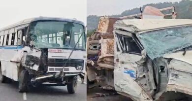 हरिद्वार में दर्दनाक सड़क हादसा, बस और पिकअप वाहन की टक्कर में तीन लोगों की मौत