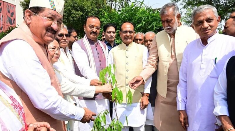 राष्ट्रीय ग्रामीण विकास सम्मेलन में शामिल हुए ग्राम्य विकास मंत्री भरत सिंह चौधरी