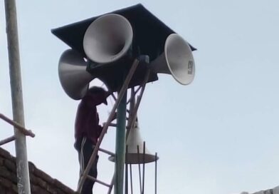 देहरादून में बिना अनुमति एवं निर्धारित मानकों के विपरीत संचालित लाउडस्पीकरों पर की गई कार्रवाई