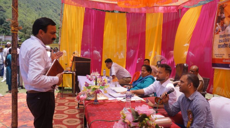 ‘जन-जन की सरकार, जन-जन के द्वार’ कार्यक्रम के तहत बलुवाकोट में बहुउद्देशीय जनसेवा शिविर आयोजित