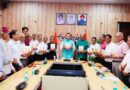 मुख्यमंत्री धामी ने पूर्व अपर सचिव आर.सी. लोहनी द्वारा लिखित पुस्तक ‘सेवा विधि’ का किया विमोचन 
