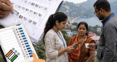 नियम सबके लिए बराबर : नैनीताल में आयुक्त दीपक रावत और विधायक सरिता आर्या के घर भी पहुंचा नोटिस