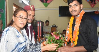 कैबिनेट मंत्री रेखा आर्या ने अल्मोड़ा के ताकुला में किया पार्टी कार्यकर्ताओं से संवाद
