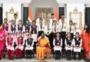 एकलव्य विद्यालयों के छात्रों ने किया राष्ट्रपति भवन का भ्रमण, राष्ट्रपति द्रौपदी मुर्मु से की मुलाकात