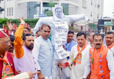 भाजपा एससी मोर्चा ने प्रदेशभर में राहुल का पुतला दहन कर किया जबरदस्त प्रदर्शन!