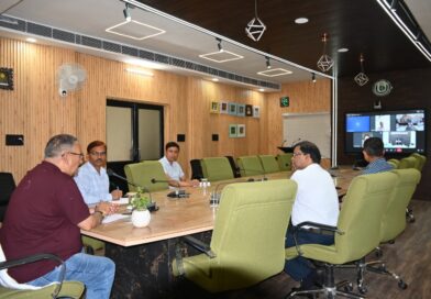 द्वितीय चरण की यात्रा को लेकर कैबिनेट मंत्री गणेश जोशी ने वीडियो कॉन्फ्रेंसिंग के माध्यम से की श्री केदारनाथ धाम यात्रा व्यवस्थाओं की समीक्षा बैठक