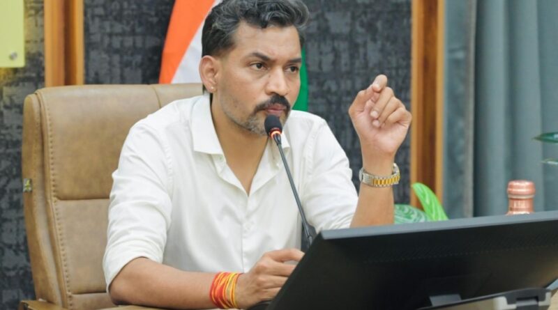 बारिश से क्षतिग्रस्त सड़कों को लेकर प्रशासन सख्त, प्रमुख एवं आंतरिक मार्गों का होगा स्थलीय निरीक्षण