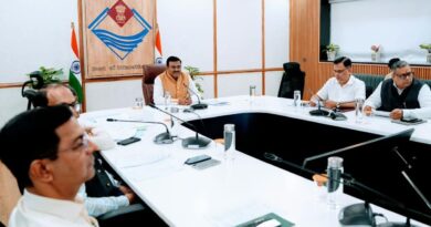 मुख्य सचिव आनन्द बर्द्धन ने की यूआईआईडीबी के प्रोजेक्ट्स की प्रगति की समीक्षा
