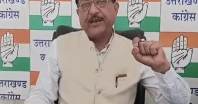 बदरीनाथ धाम प्रकरण पर कांग्रेस वरिष्ठ उपाध्यक्ष सूर्यकांत धस्माना ने भाजपा सरकार को घेरा