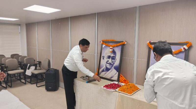 एमडीडीए  उपाध्यक्ष बंशीधर तिवारी ने राष्ट्रपिता महात्मा गांधी एवं पूर्व प्रधानमंत्री भारत रत्न लाल बहादुर शास्त्री की जयंती पर किया भावपूर्ण स्मरण 