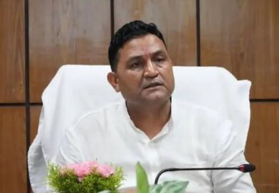 नैनीताल में खराब और क्षतिग्रस्त मोटर मार्गों को लेकर मंत्री राम सिंह कैड़ा ने लोक निर्माण विभाग के अधिकारियों को दिए सख्त निर्देश