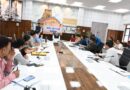 33 समस्याओं में 13 का मौके पर निस्तारण, सीएम हेल्पलाइन के लंबित मामलों की भी समीक्षा