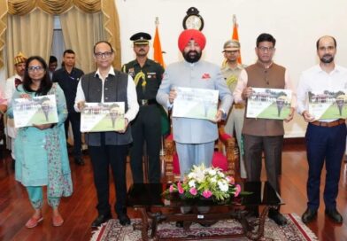 ‘सेवा, समर्पण और नवाचार के पांच वर्ष’ राज्यपाल ने कॉफी टेबल बुक का किया विमोचन 